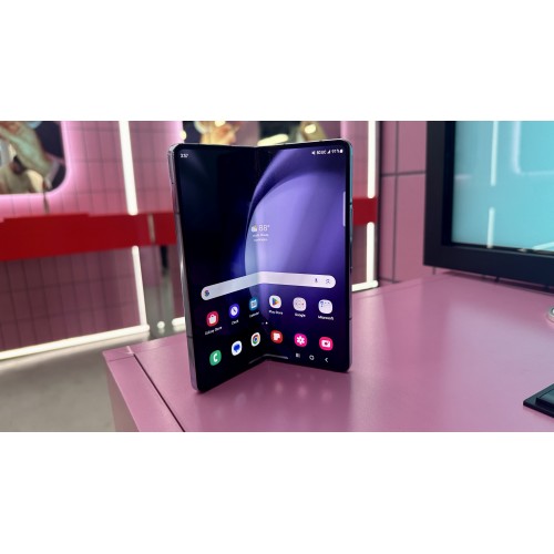 Samsung F946 Galaxy Fold 5 5G 1TB 12GB RAM (Ekspozicinė prekė)